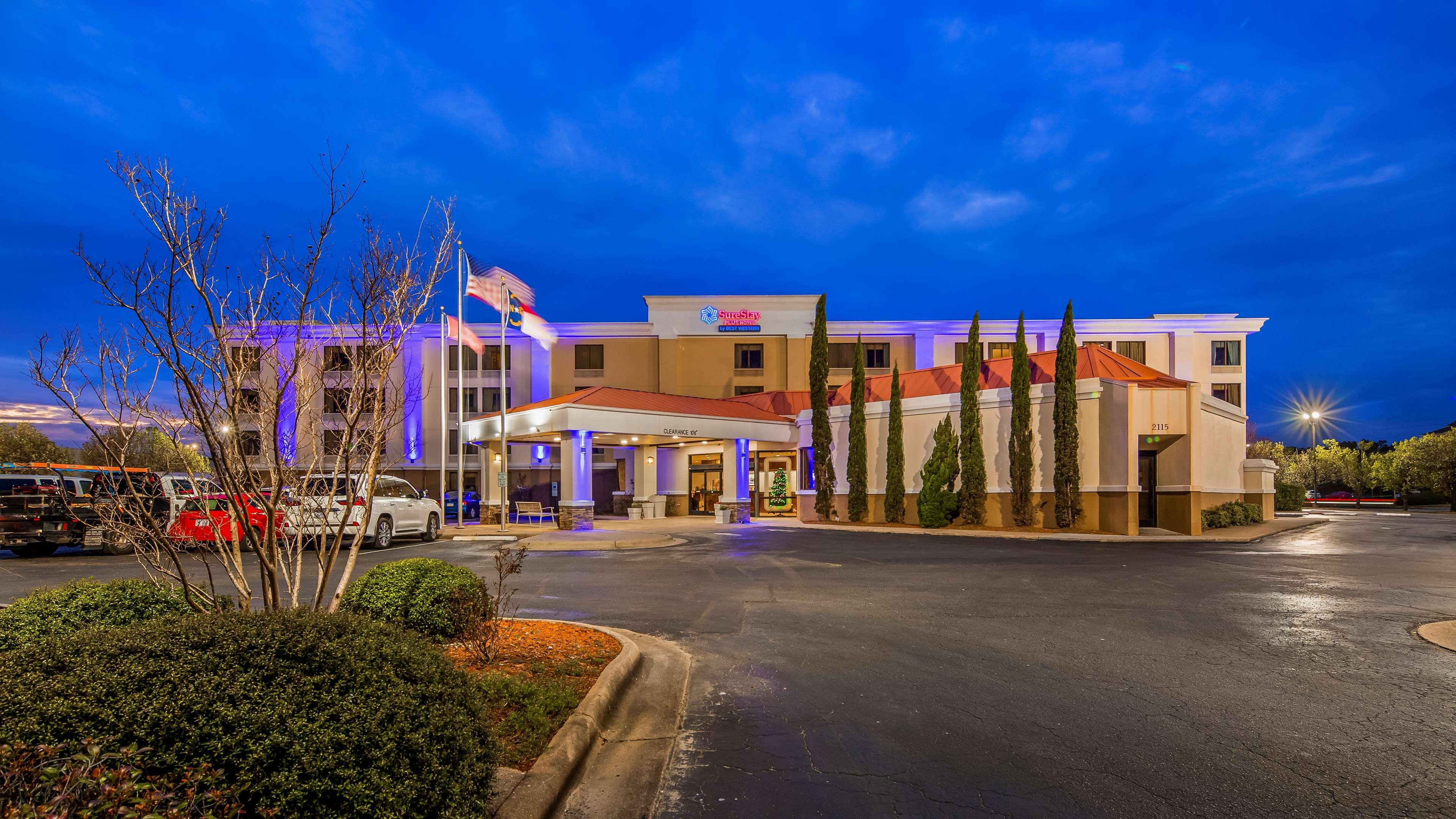 Clarion Pointe Jacksonville Near Camp Lejeune Dış mekan fotoğraf