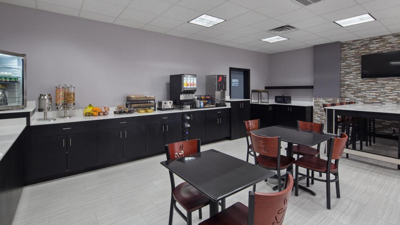 Clarion Pointe Jacksonville Near Camp Lejeune Dış mekan fotoğraf